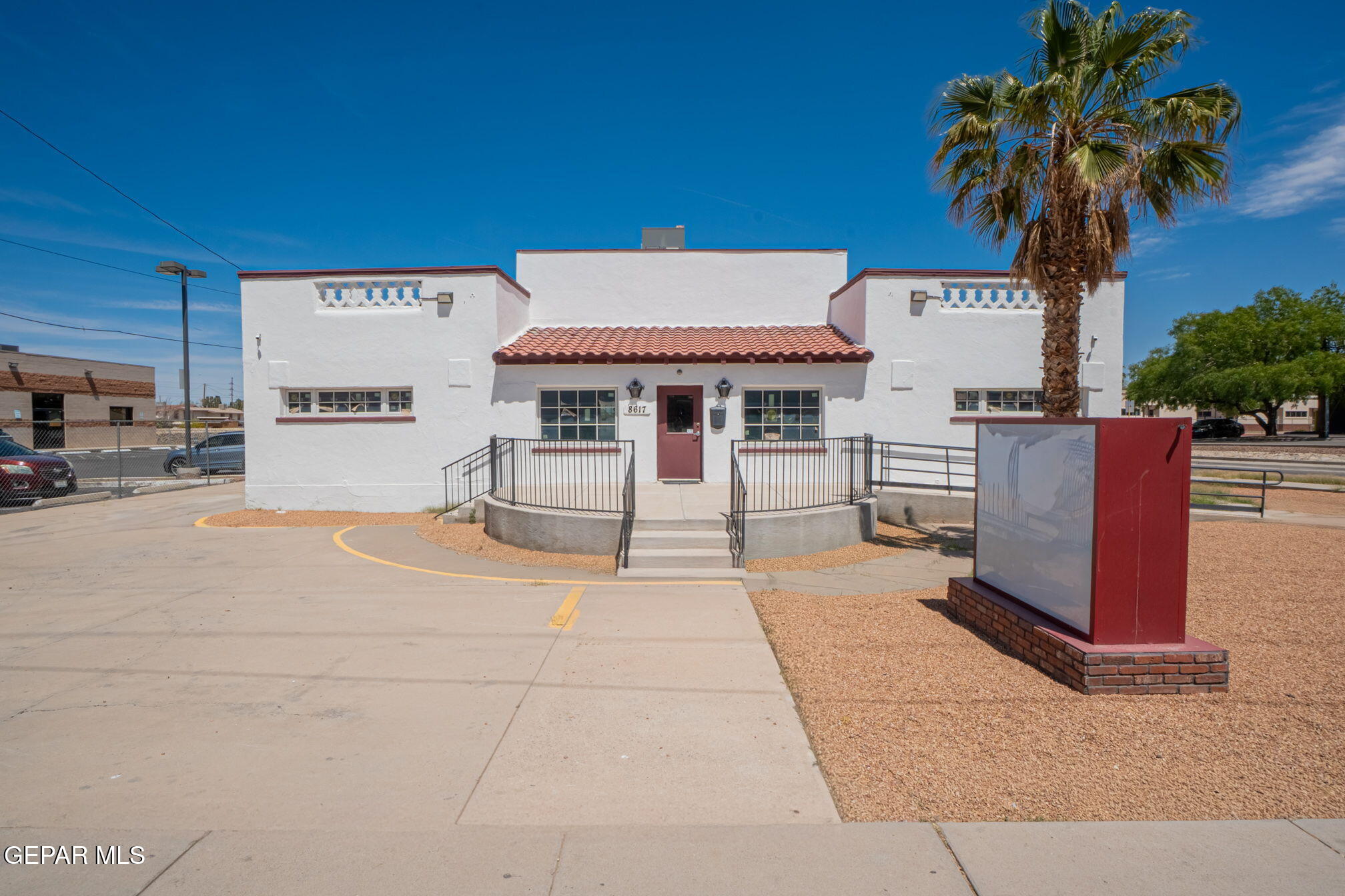 8617 Alameda Ave, El Paso, TX 79907