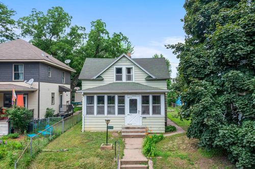 1231 Thomas Ave, Saint Paul, MN, 55104-2541 | Card Image