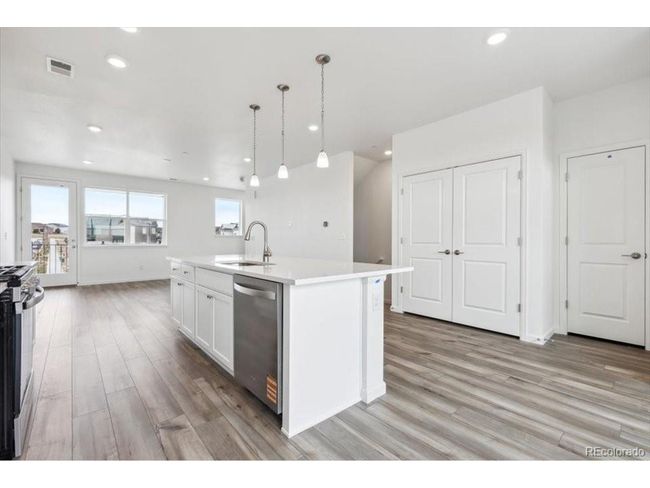 6814 Merseyside Ln, Townhouse with 3 bedrooms, 3 bathrooms and null parking in Castle Pines CO | Image 15