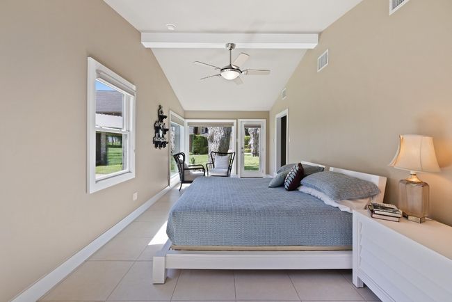 2401 Manana St, House other with 4 bedrooms, 4 bathrooms and 2 parking in Austin TX | Image 35