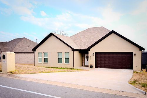 9117 Johnson Dr, Sherwood, AR, 72120-4415 | Card Image