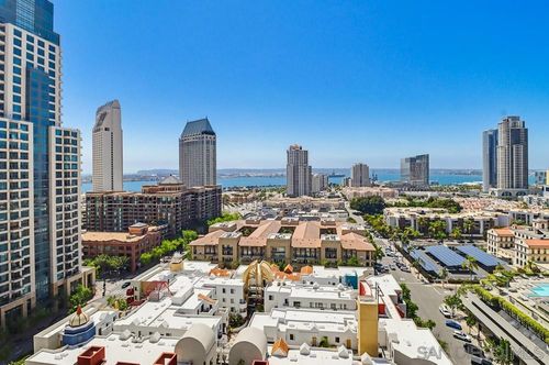 1806-645 Front St, San Diego, CA, 92101-7087 | Card Image