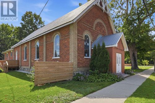 c-22 Melville Street, Clearview (Nottawa), ON, L0M1P0 | Card Image