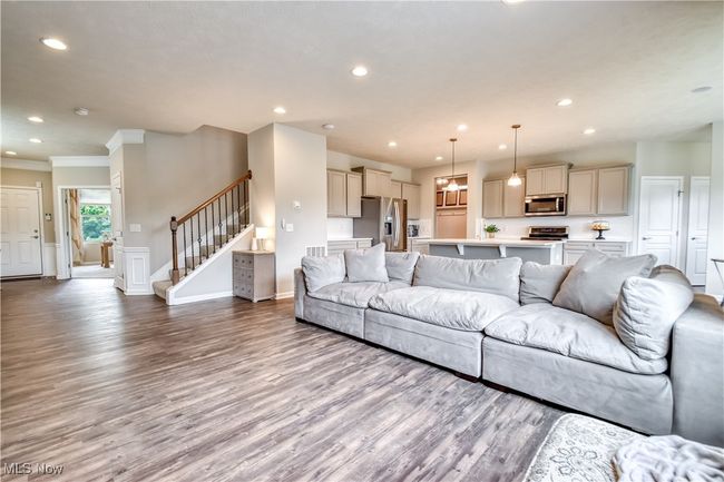 170 Nottingham Way, House other with 4 bedrooms, 3 bathrooms and null parking in Wadsworth OH | Image 11