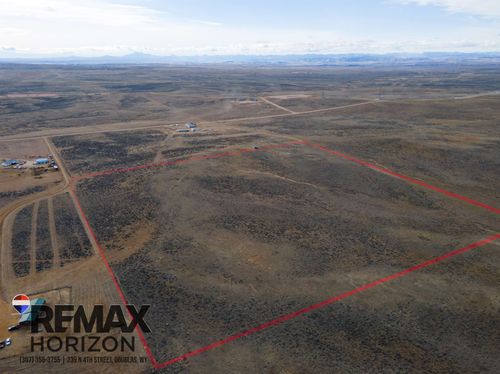 1669 Flat Top Rd, Douglas, WY, 82633-9703 | Card Image