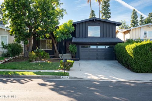 5727 Chimineas Ave, Tarzana, CA, 91356-1704 | Card Image