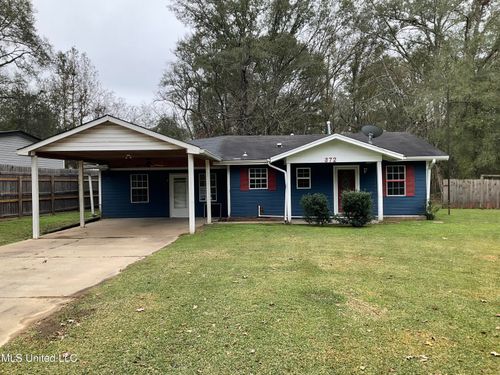 372 E Madison St, Bolton, MS, 39041-9683 | Card Image