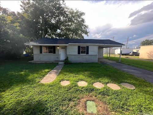 106 S Grant St, Cabot, AR, 72023-3013 | Card Image