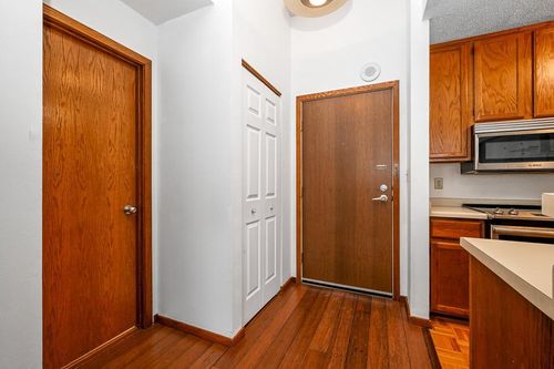 apt-2305-433 S 7th St, Minneapolis, MN, 55415-1645 | Card Image