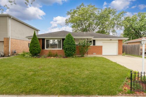 404 Virginia Pl, Wheeling, IL, 60090-4926 | Card Image