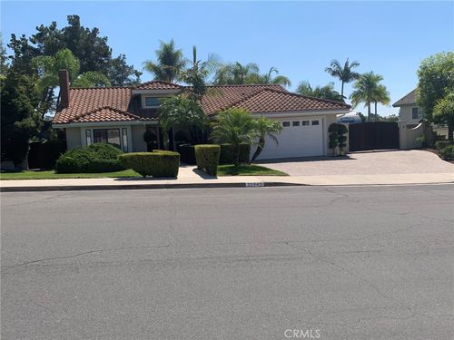 21942 Midcrest Dr, Lake Forest, CA, 92630-6588 | Card Image