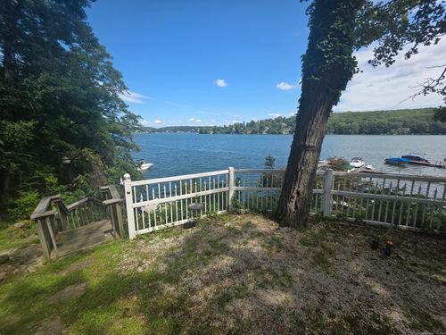 2 Lake Terrace Dr, Danbury, CT, 06811-3287 | Card Image
