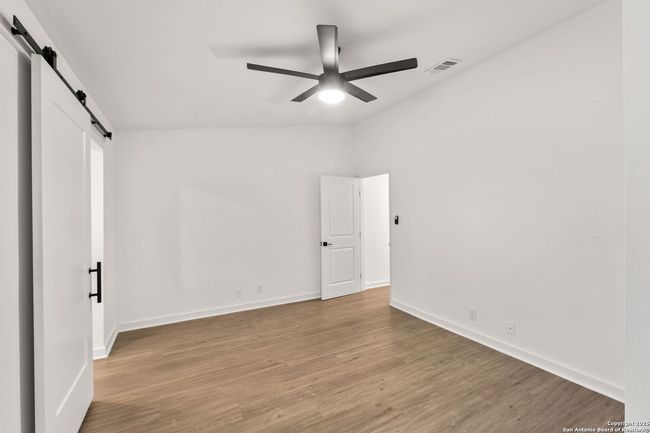 APT-101 - 2718 Old Field Dr, Townhouse with 2 bedrooms, 3 bathrooms and null parking in San Antonio TX | Image 17