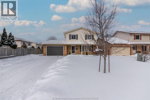 5 Turquoise Crt, Chatham, ON, N7M6G8 | Card Image