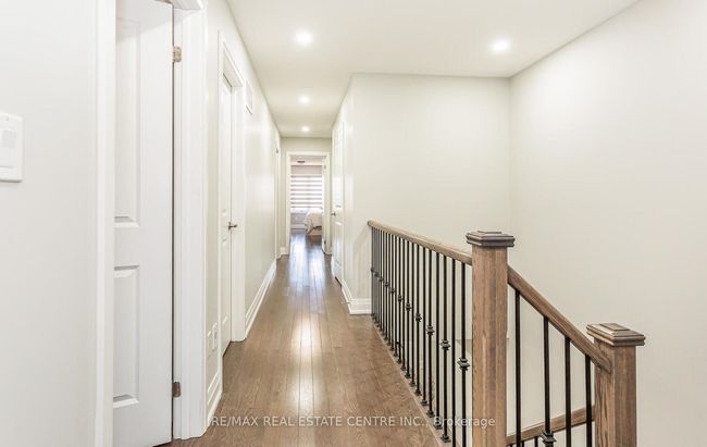 3 Dalbeattie Dr, House attached with 4 bedrooms, 3 bathrooms and 1 parking in Brampton ON | Image 25