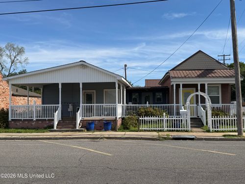 205 Carter St, Vidalia, LA, 71373-3303 | Card Image