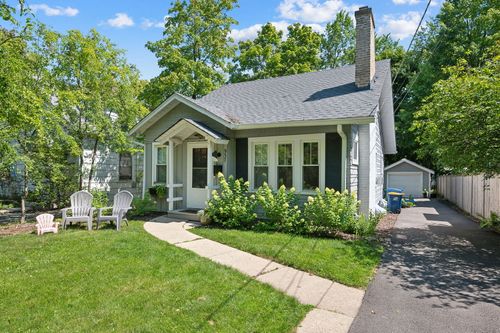 937 Pleasant Avenue, Highland Park, IL, 60035 | Card Image