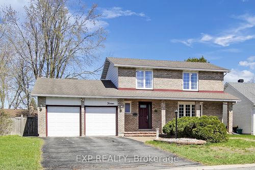 13 Shanel Place, Barrhaven, ON, K2J1C3 | Card Image