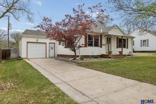 410 S 38th Street, Lincoln, NE, 68510 | Card Image