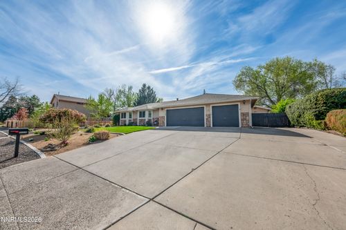 11130 Bondshire Dr, Reno, NV, 89511-6232 | Card Image