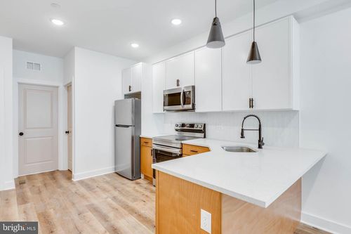1-2528 N 11th St, PHILADELPHIA, PA, 19133-1412 | Card Image