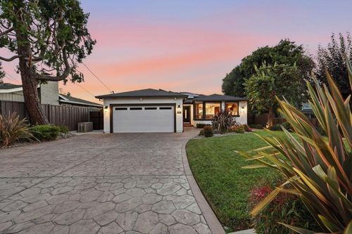 1008 El Toro Dr, Hollister, CA, 95023-5126 | Card Image