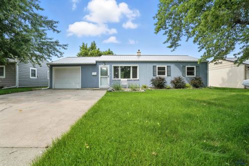 834 E Tallent St, Rapid City, SD, 57701-5763 | Card Image