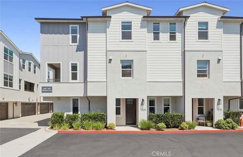 1209 Winslow Ln, Newport Beach, CA, 92660-4634 | Card Image