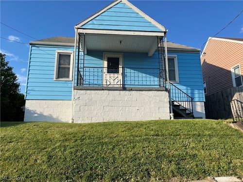 309 S 17th St, Weirton, WV, 26062-3538 | Card Image