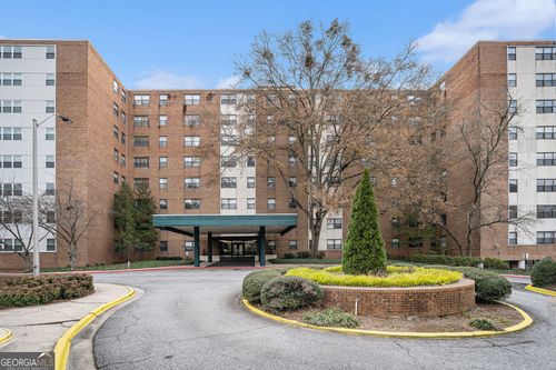 2965 Pharr Court South Nw, Atlanta, GA, 30305 | Card Image