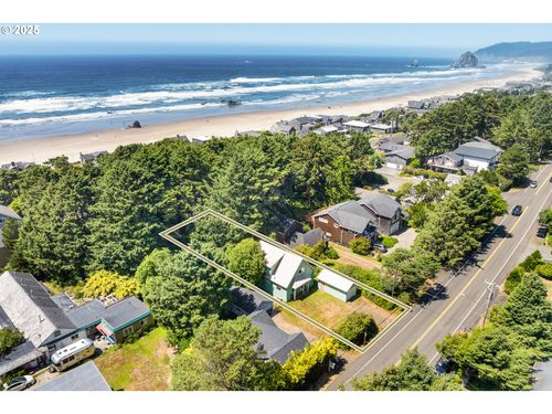4072 S Hemlock St, Cannon Beach, OR, 97110-3082 | Card Image