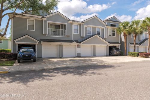 112-7060 Deer Lodge Cir, JACKSONVILLE, FL, 32256-8566 | Card Image