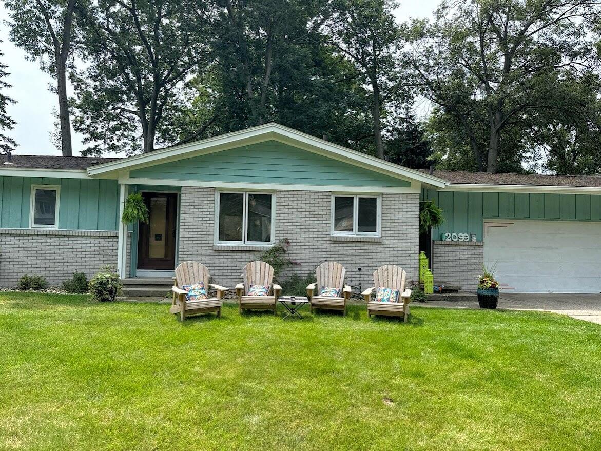 Maryland Blvd, Norton Shores, MI 49441