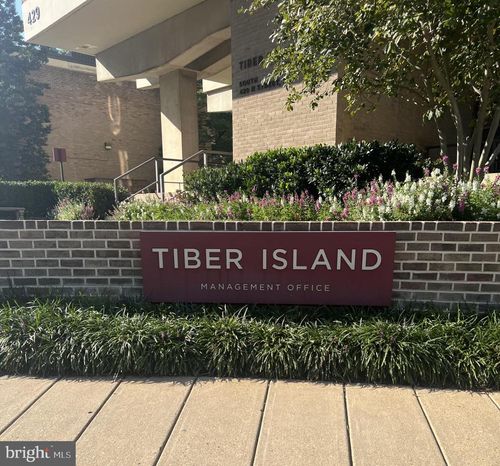 apt-w507-490 M St Sw, WASHINGTON, DC, 20024-2640 | Card Image