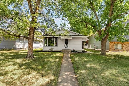 450 26th Ave N, Saint Cloud, MN, 56303-3740 | Card Image