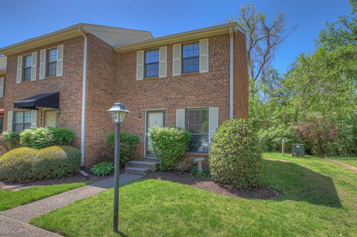 231 Thistle Ln, Hermitage, TN, 37076-2737 | Card Image