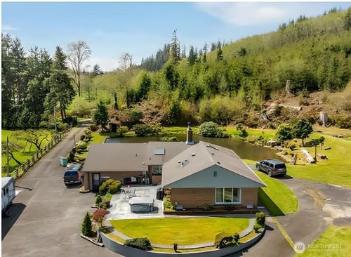 121 Bear Gulch Rd, Aberdeen, WA, 98520-9600 | Card Image