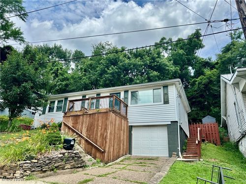 518 Ohio Ave, Martins Ferry, OH, 43935-1855 | Card Image