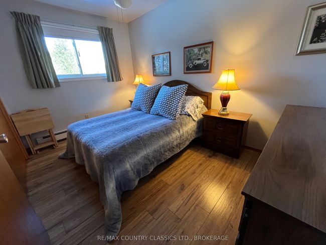 35 Clement St, House other with 4 bedrooms, 2 bathrooms and 7 parking in Addington Highlands ON | Image 19