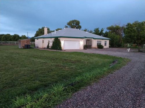 2000 Turrietta Ln Sw, Albuquerque, NM, 87105-7905 | Card Image