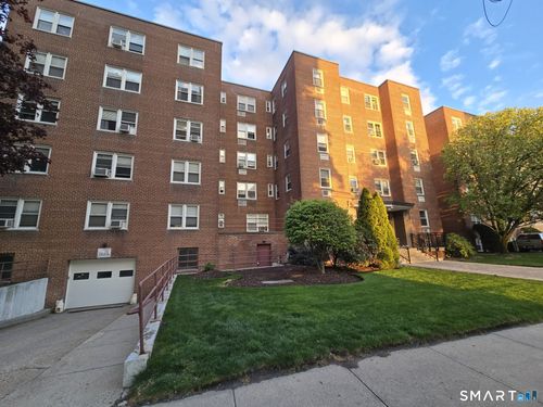 4m-39 Glenbrook Rd, Stamford, CT, 06902-2987 | Card Image