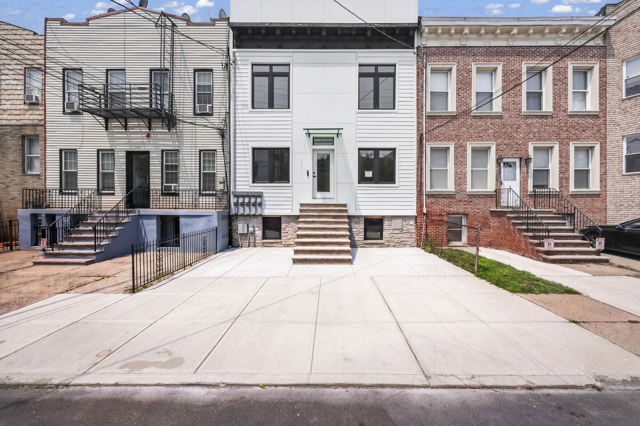 Residential in JC, Heights