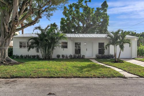 1751 12th Ct N, Lake Worth, FL, 33460-2013 | Card Image