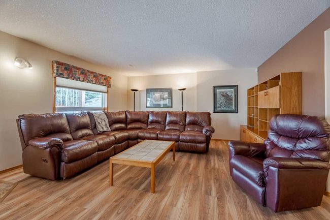344 Waterstone Place Se, Home with 4 bedrooms, 3 bathrooms and 4 parking in Airdrie AB | Image 26