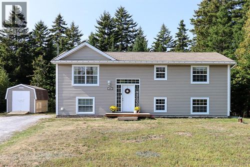 227 Vincent Rd, Quispamsis, NB, E2E0B3 | Card Image