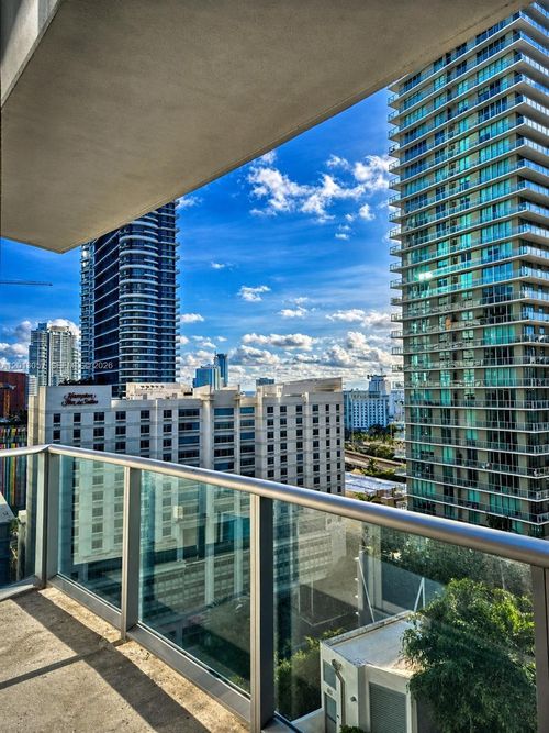 1505-1100 S Miami Ave, Miami, FL, 33130-4164 | Card Image