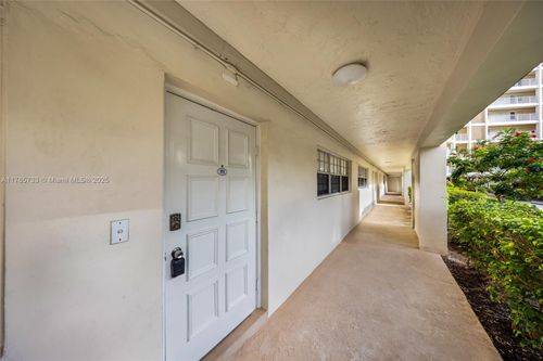 apt-111-3090 N Course Dr, Pompano Beach, FL, 33069-3356 | Card Image
