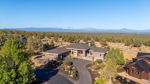 425 Scenic Ridge Ct, Redmond, OR, 97756-7420 | Card Image