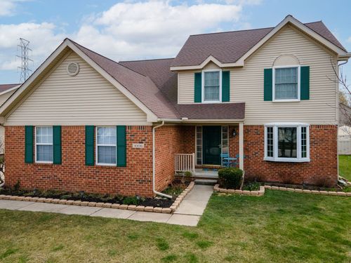30016 Huron Meadows Dr, Rockwood, MI, 48173-8620 | Card Image