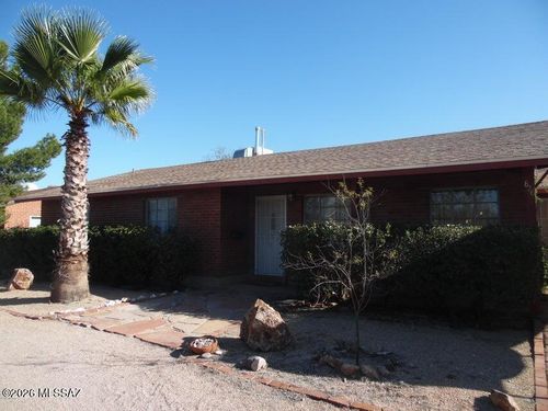 826 N Irving Circle, Tucson, AZ, 85711 | Card Image
